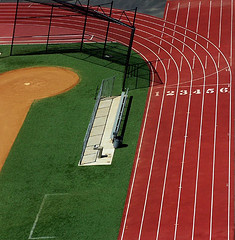 030207_track.jpg